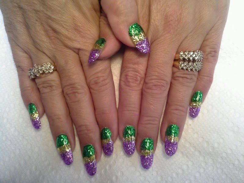 Holiday Nails photo 3