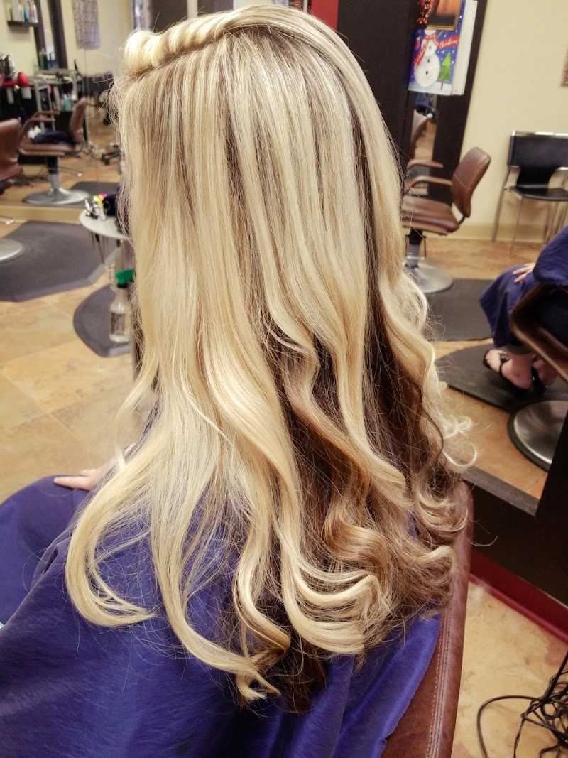 Salon Jennifer photo 2