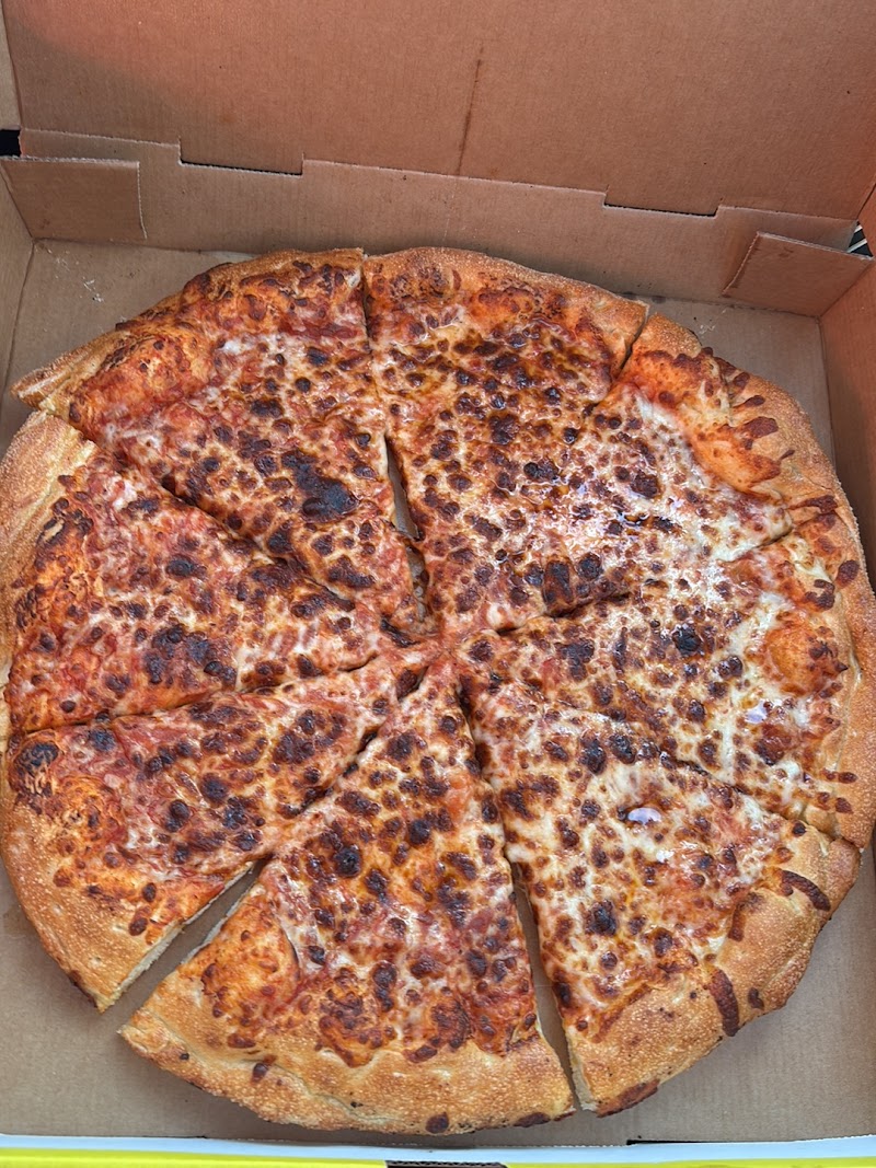 Hungry Howie's Pizza & Subs photo 2