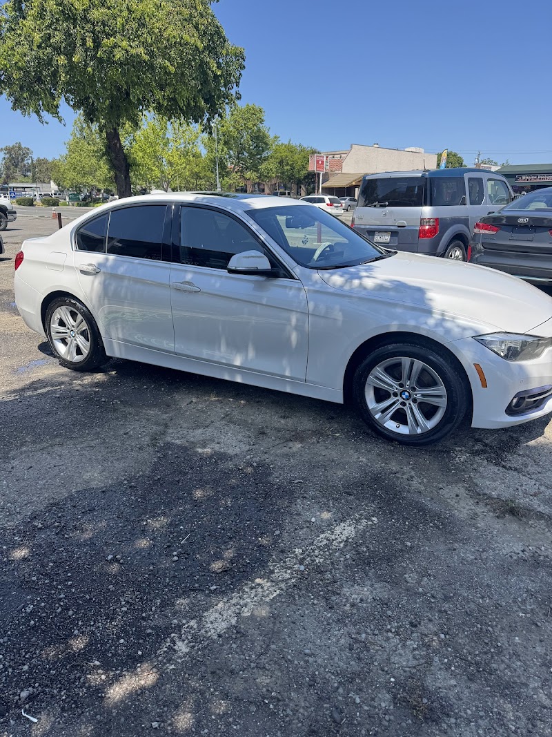 One Source Auto Group photo 2