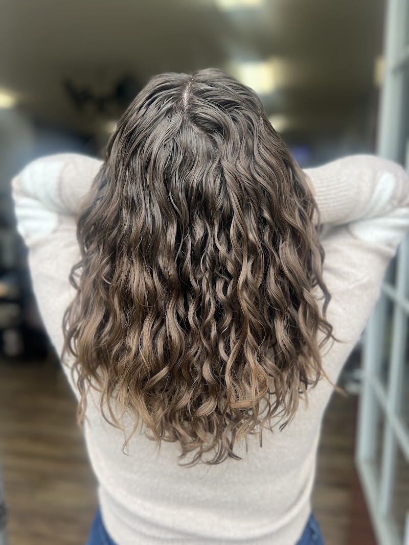 hue salon photo 3