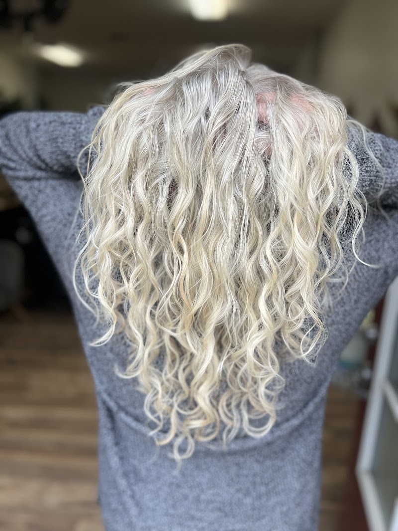 hue salon photo 4