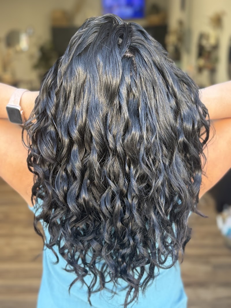 hue salon photo 2