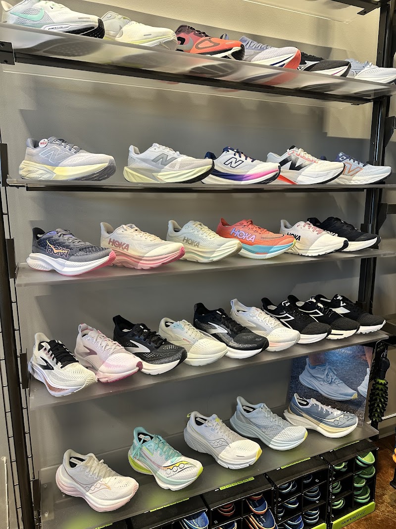 Fleet Feet San Antonio - The Rim photo 3