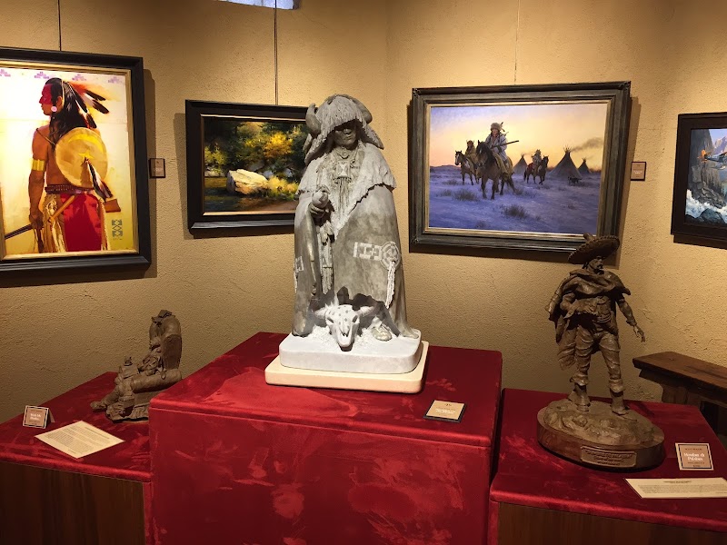 Settlers West Galleries photo 2