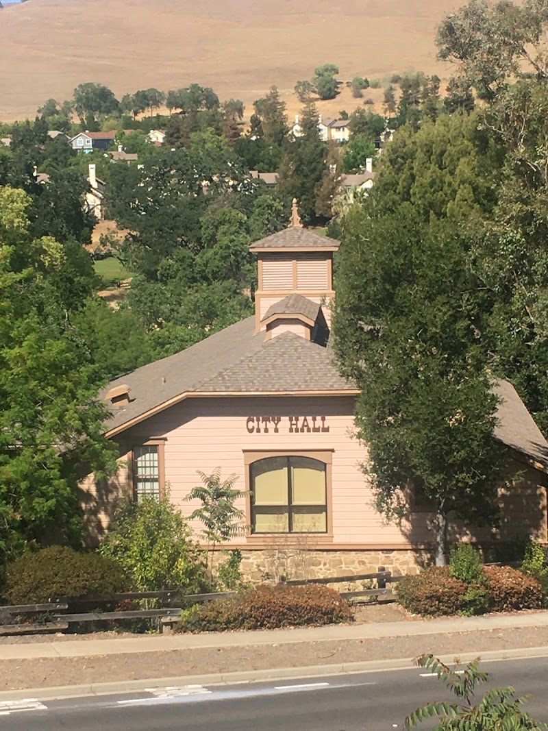 Clayton City Hall photo 2