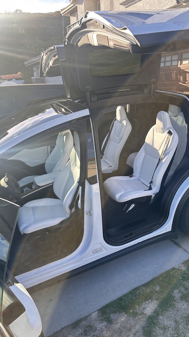 Above and Beyond Automotive photo 3