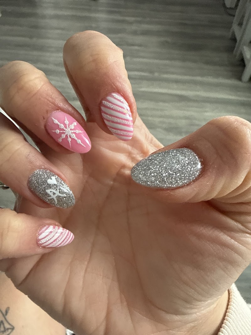 Venus Nails & Spa photo 4