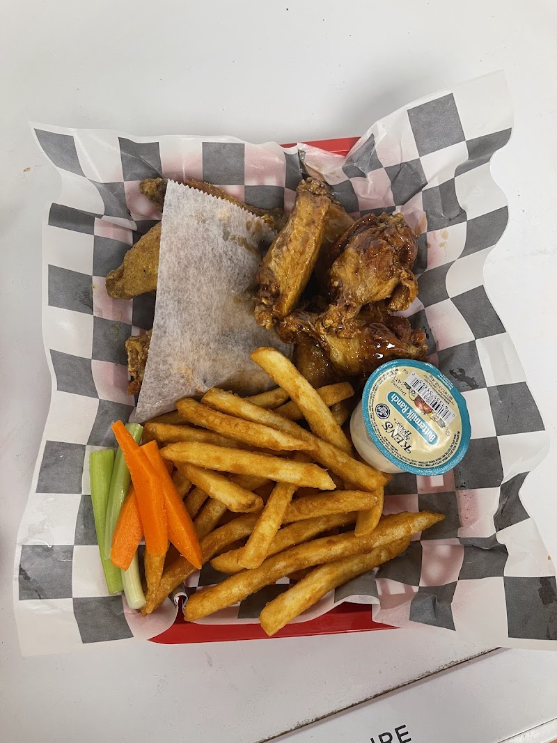 America’s Best Wings - Vienna photo 5