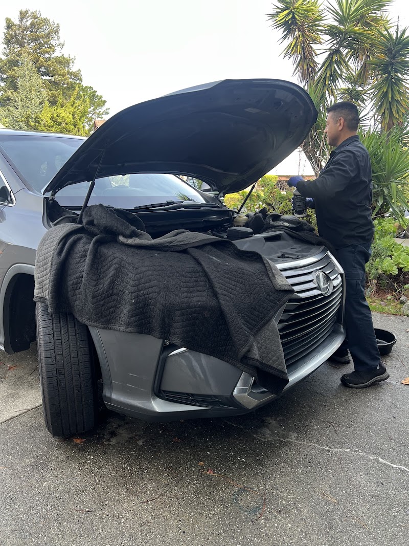 Photo of Lazo the Auto Tech