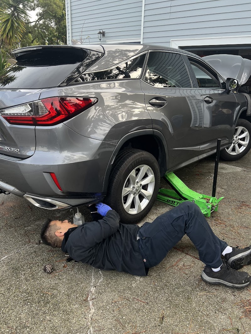 Lazo the Auto Tech photo 2