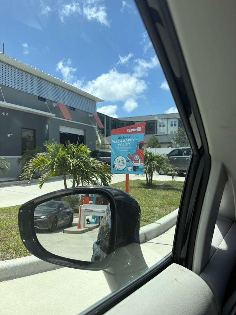 Bubble Down Car Wash photo 5