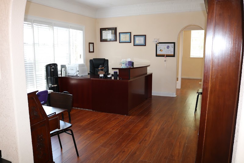 Casab Sports & Wellness Chiropractic: Jackie Casab, DC photo 5