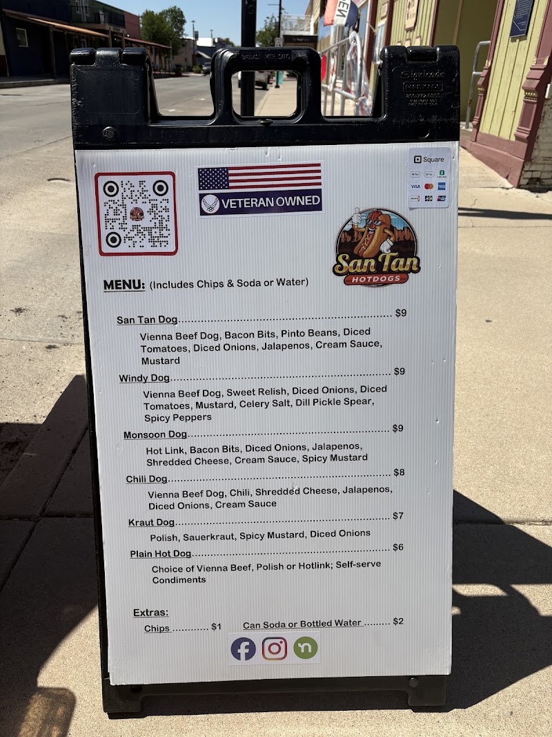 San Tan Hotdogs, LLC photo 2