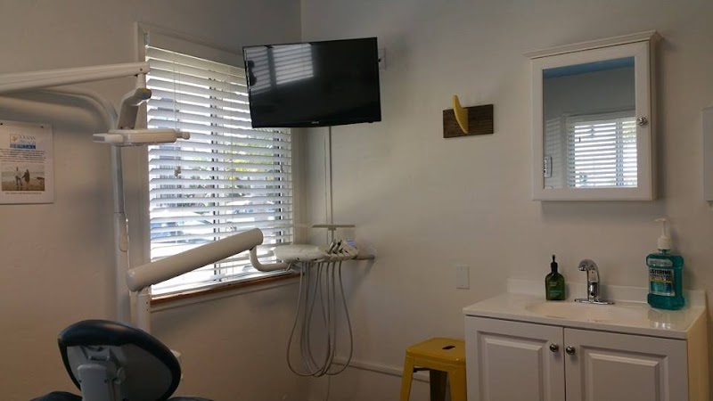 Ocean Beach Dental photo 2