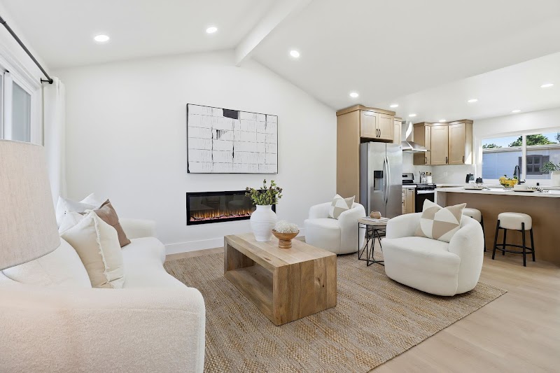 Omar Murillo, REALTOR-Broker | Everhome Real Estate photo 2