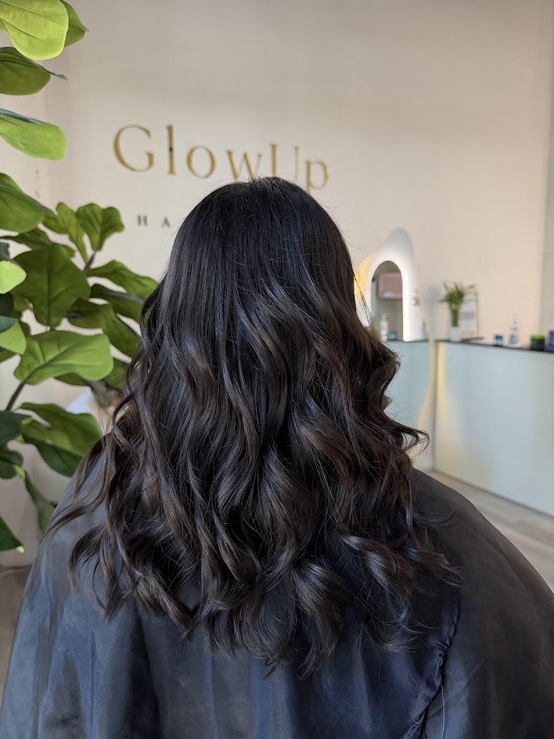 GlowUp Hair Studio photo 2