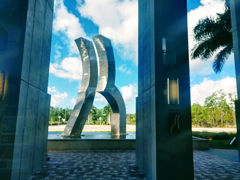 Florida Gulf Coast University photo 5
