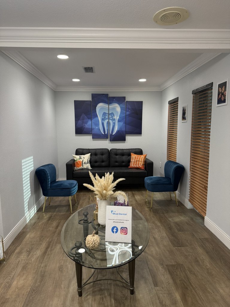 Blue Dental Largo photo 2