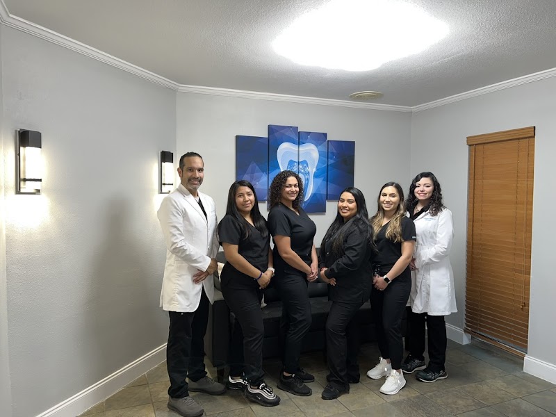 Blue Dental Largo photo 5