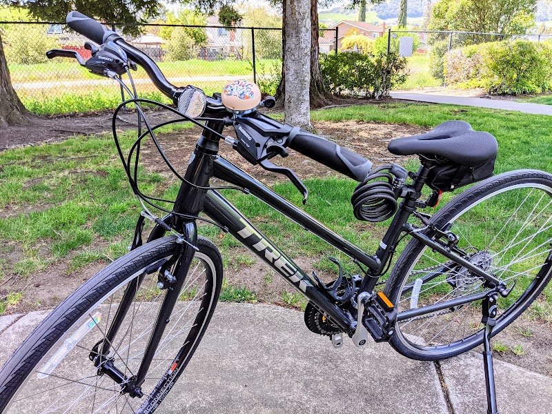 Trek Bicycle Alamo photo 3