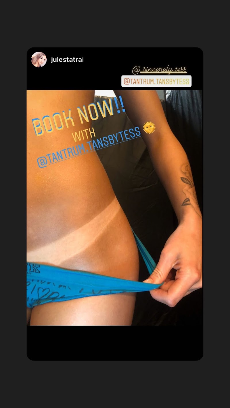 Photo of Hula Honey Glow - Spray Tan