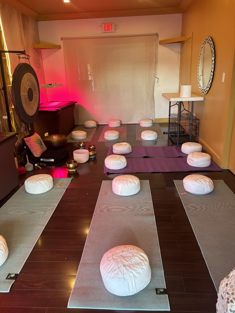 iChakras Smart Meditation Club + iJuice Lounge photo 2