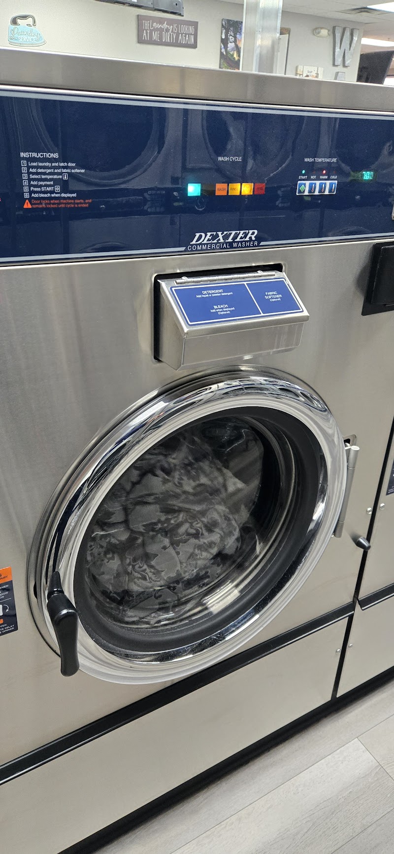 COIN Less LAUNDRY photo 4