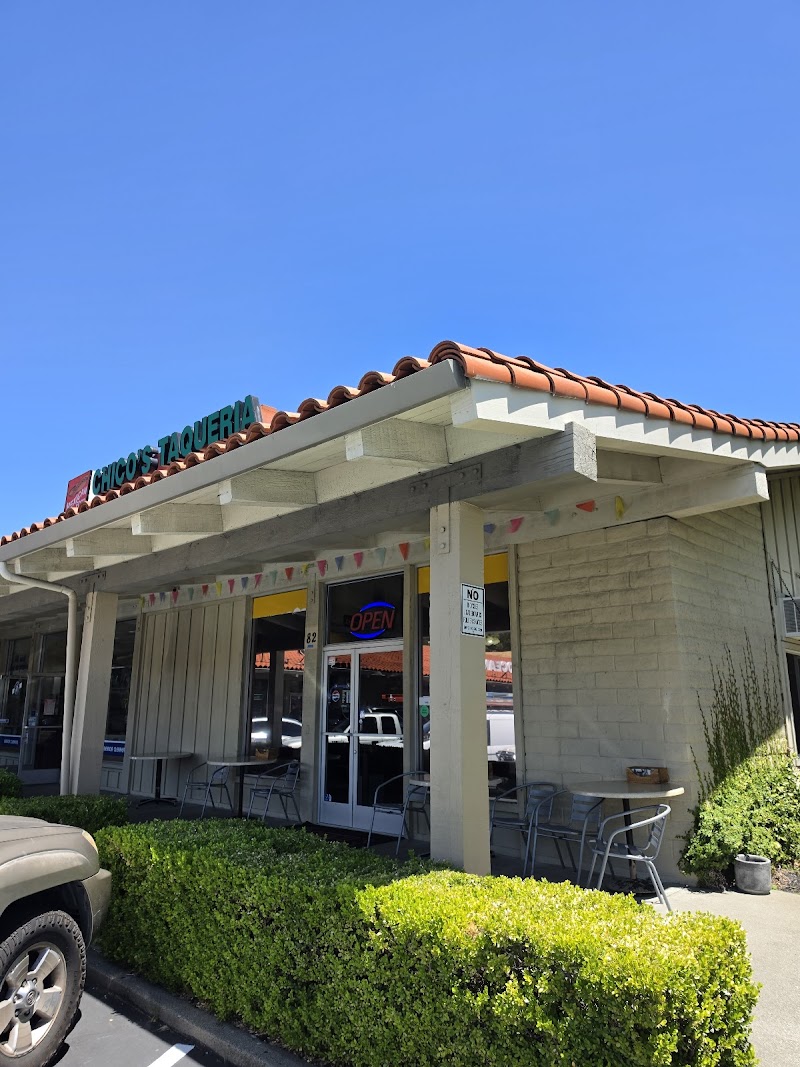 Chicos Taqueria photo 5