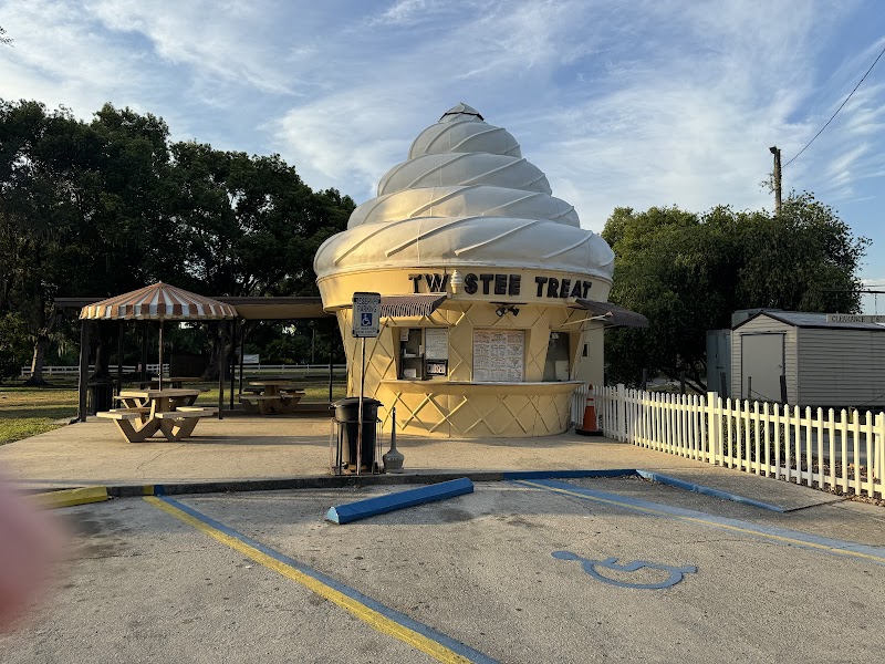 Twistee Treat Dade City photo 2