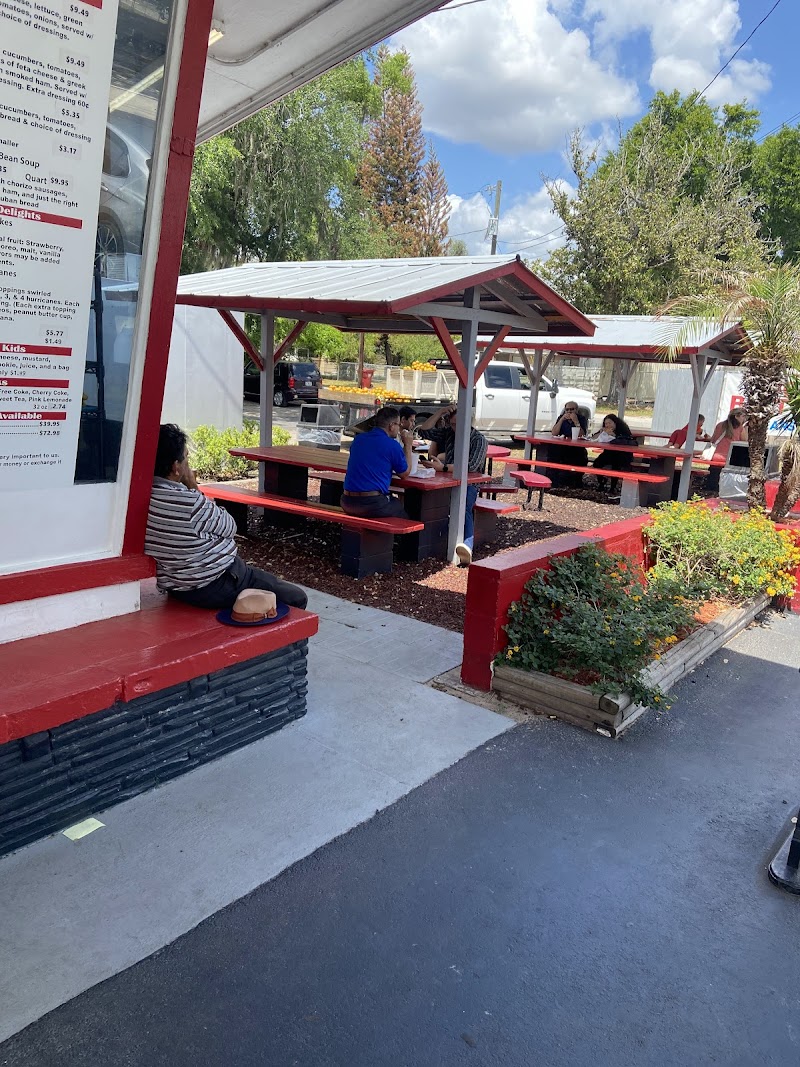 Strawberry Hut Sandwich Shop photo 3