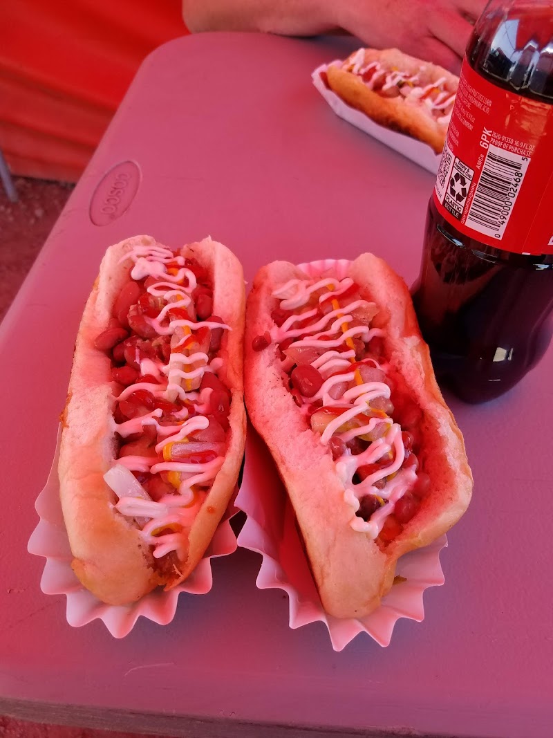 Hotdogs Alvarado photo 4