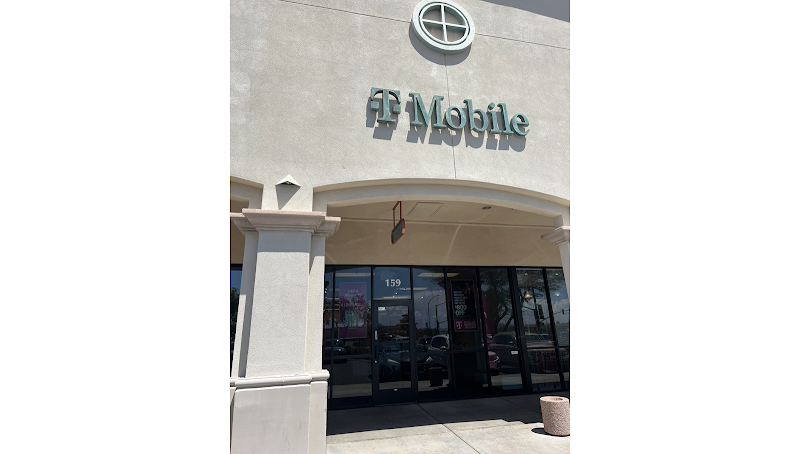 Photo of T-Mobile Authorized Retailer