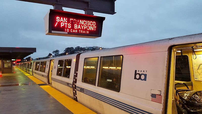 BikeLink eLockers: Daly City BART photo 2