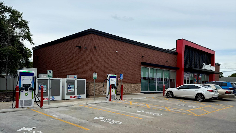 Photo of bp pulse Charging Station