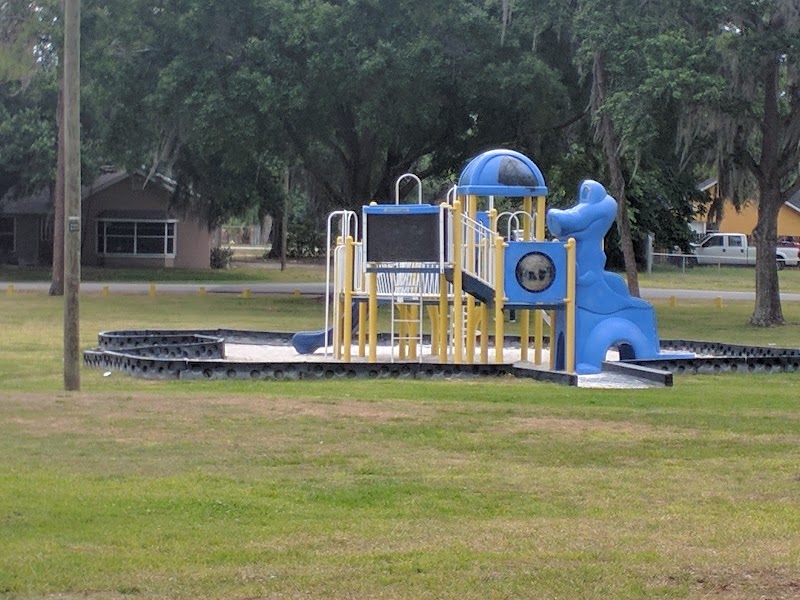 Burchwood Park photo 2