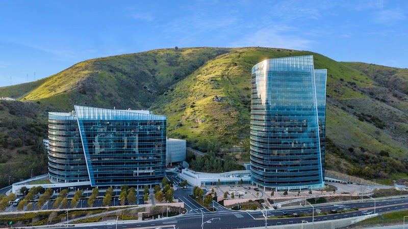 Leonardo Morales - Kinetic Real Estate photo 3