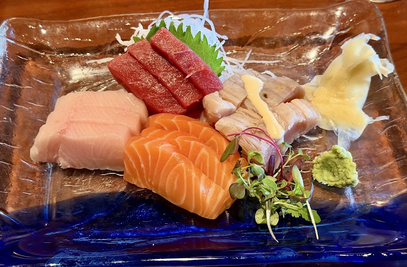Blue Ribbon Sushi Bar & Grill - Red Rock photo 4