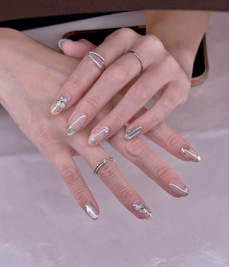 Gemini Nail & Eyelashes photo 5
