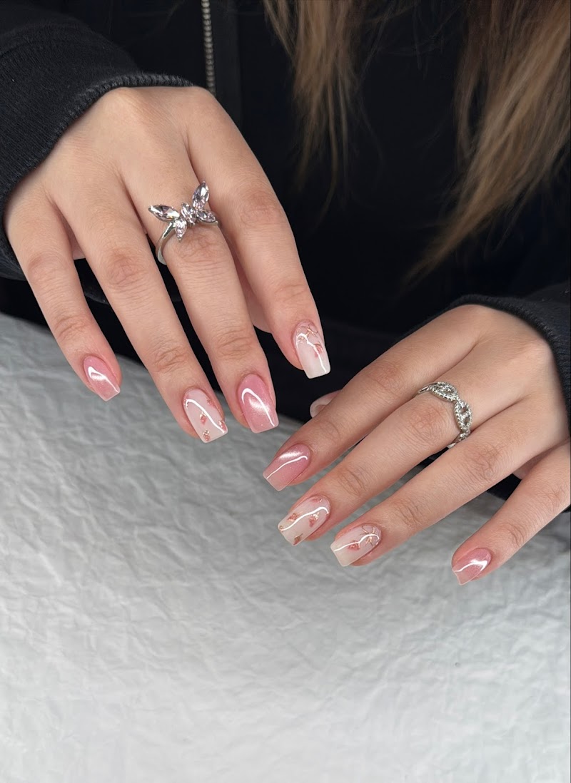 Photo of Gemini Nail & Eyelashes