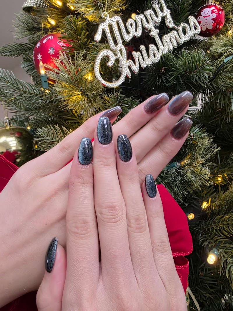 Gemini Nail & Eyelashes photo 4