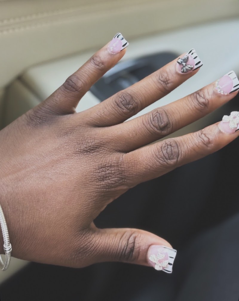 Bliss Nail Lounge photo 2