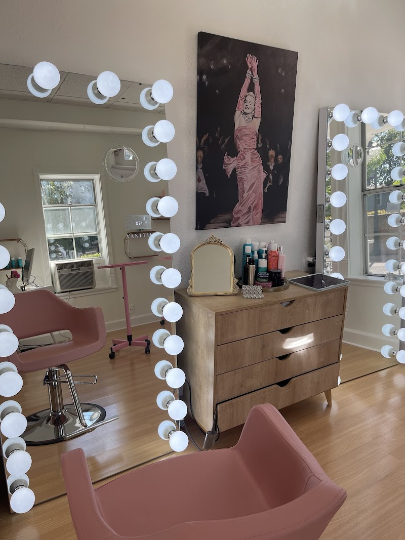 Photo of Boujee Beauty Bar - Shawna Keech | Top Windsor Hair Salon, Santa Rosa, Healdsburg CA