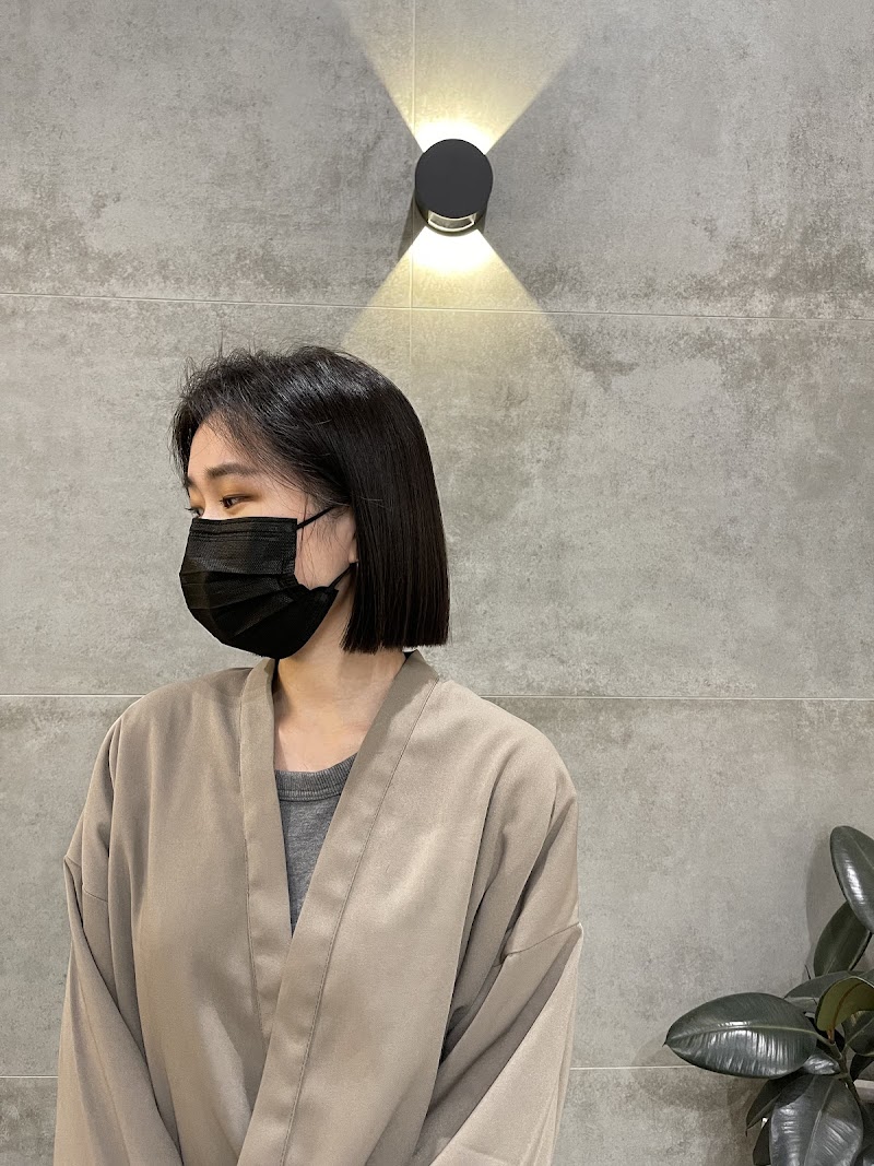 Lunar Hair Salon photo 2