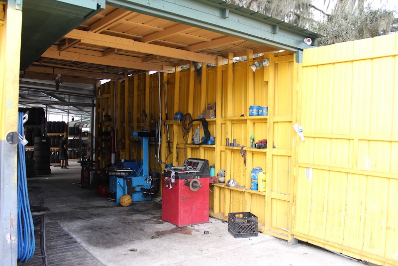 El Toro Tire Services LLC photo 5
