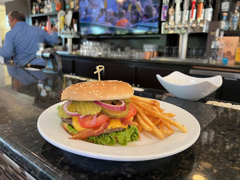 Garrett's Bar & Grill photo 5
