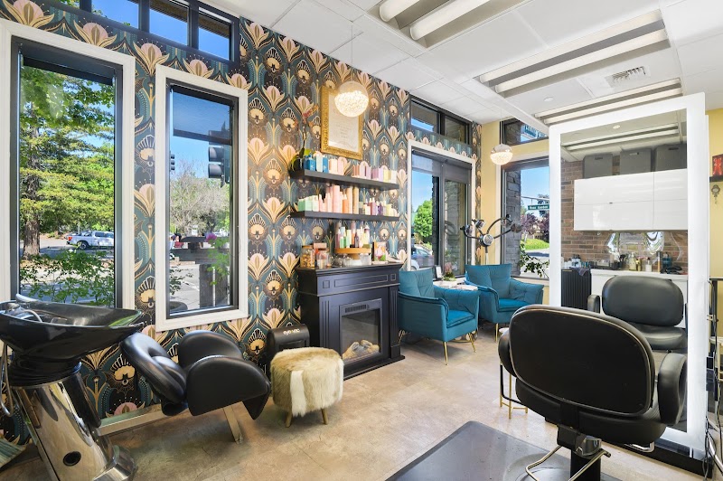 Sola Salons photo 3