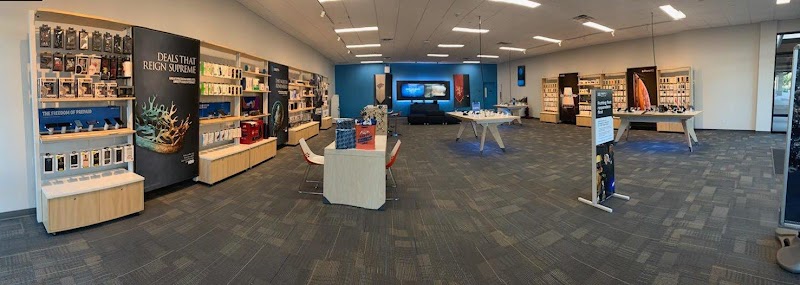 AT&T Store photo 3