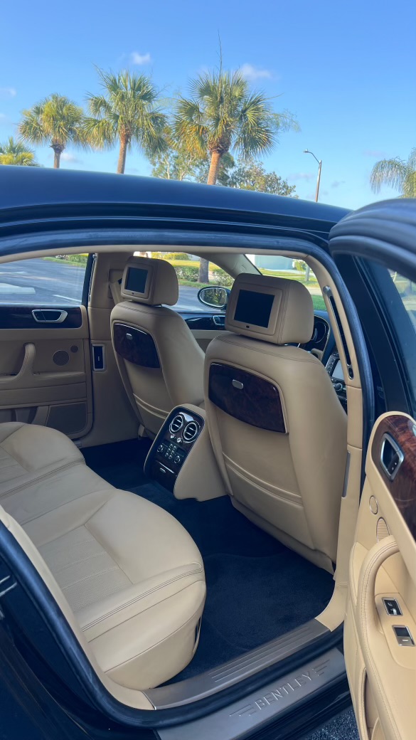 Angelina Limousine Service photo 4
