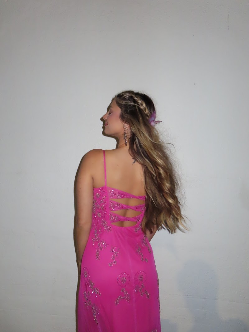 Ellen's Tailoring & Alterations (By Appointment Only) photo 4